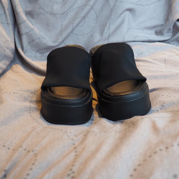 Madden Girl Y2K Slinky Chunky Wedge Sandals, Size 10, 90s mule wedge shoes - Picture 8 of 12